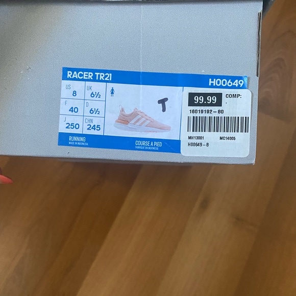 Adidas Cloudfoam Super Size 8 BNWT - Picture 4 of 8